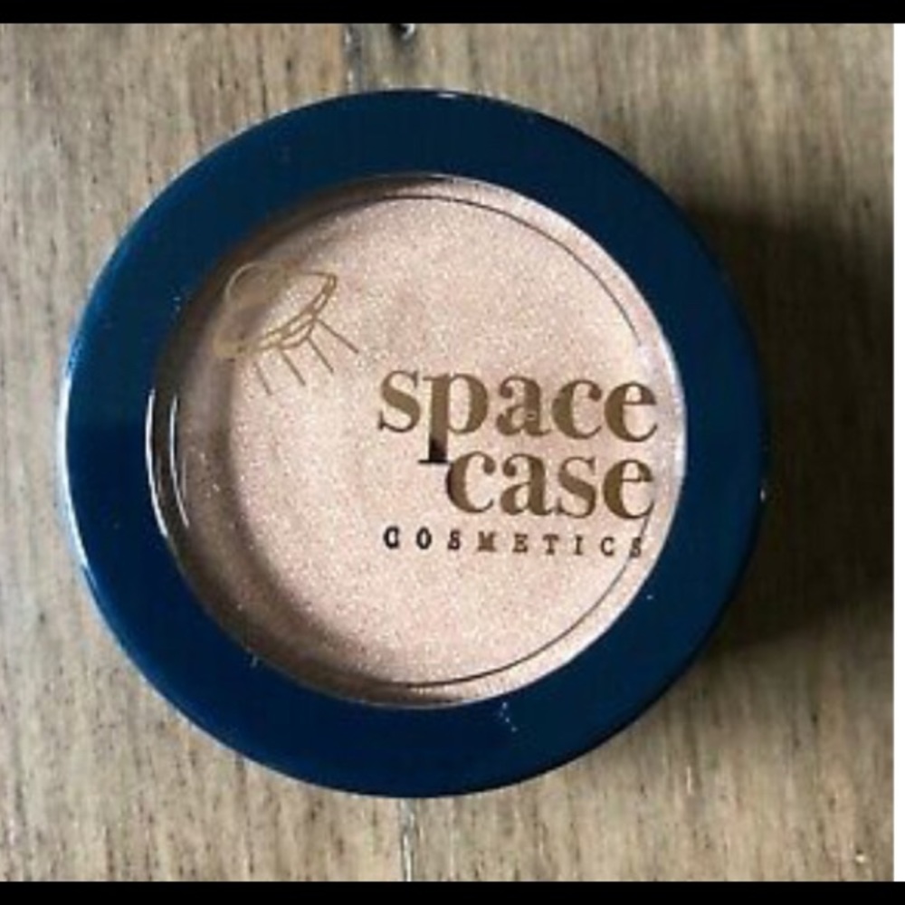 Space Case Highlighter - Picture 2 of 2